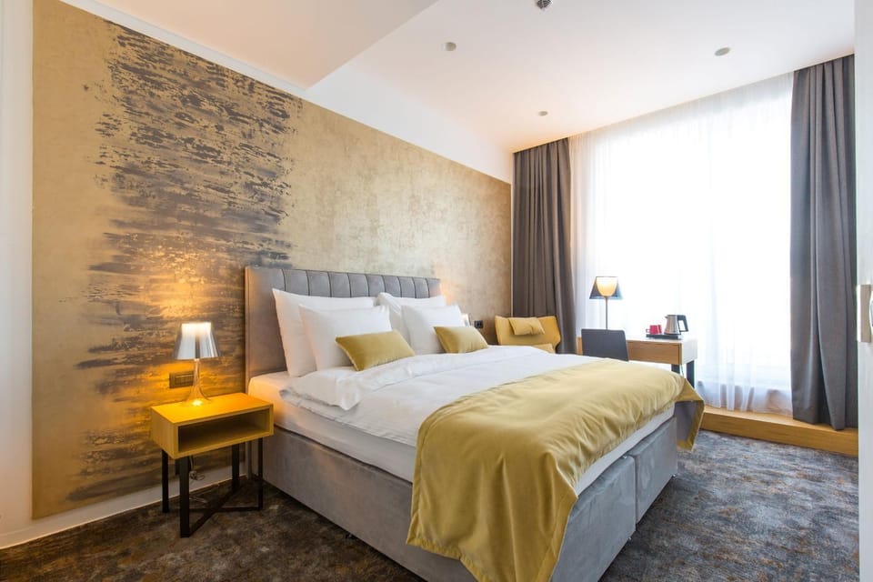 Bed, Photo of the whole room