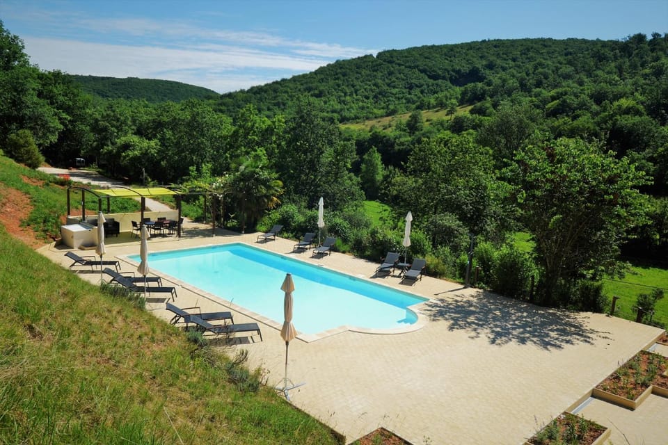 Pool view, Swimming pool, Swimming pool