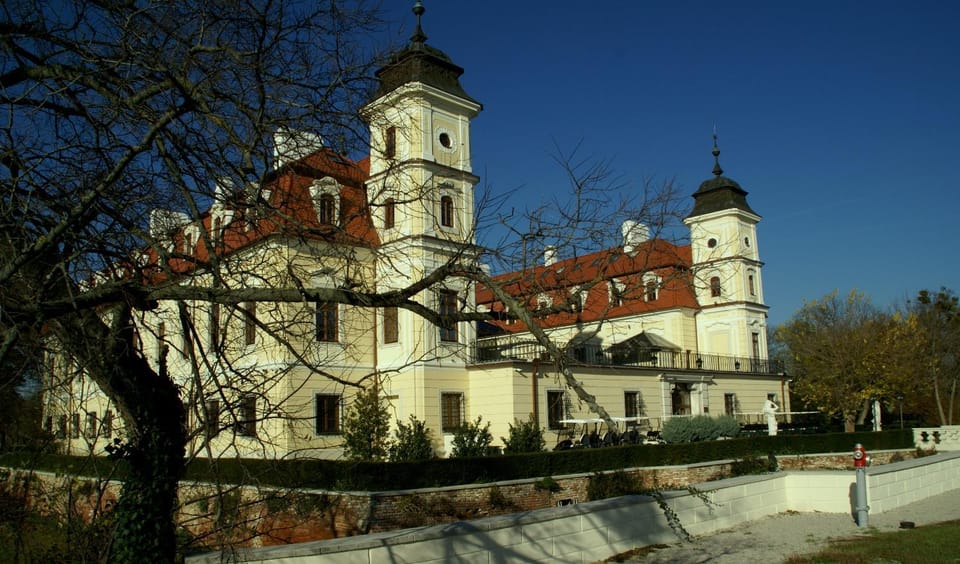 Property building, Nearby landmark