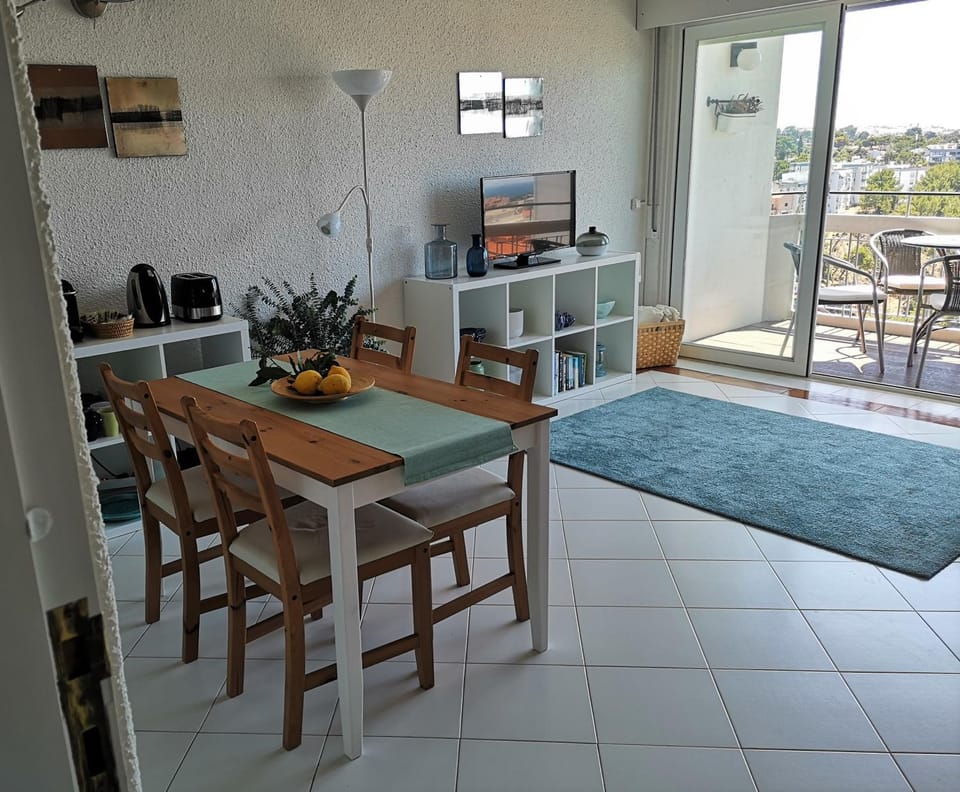 Balcony/Terrace, Living room, Dining area