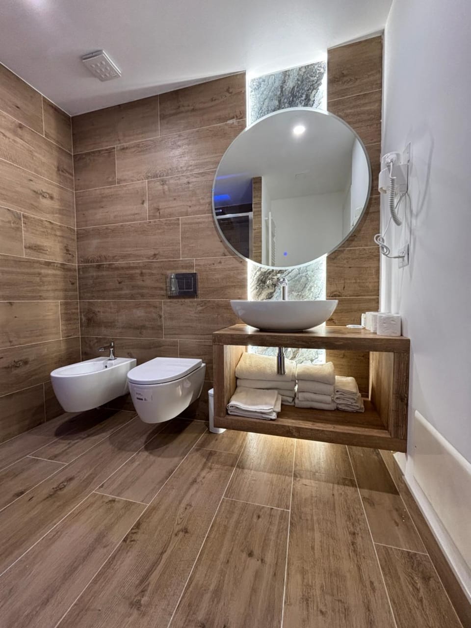 Shower, Toilet, Bathroom, bidet