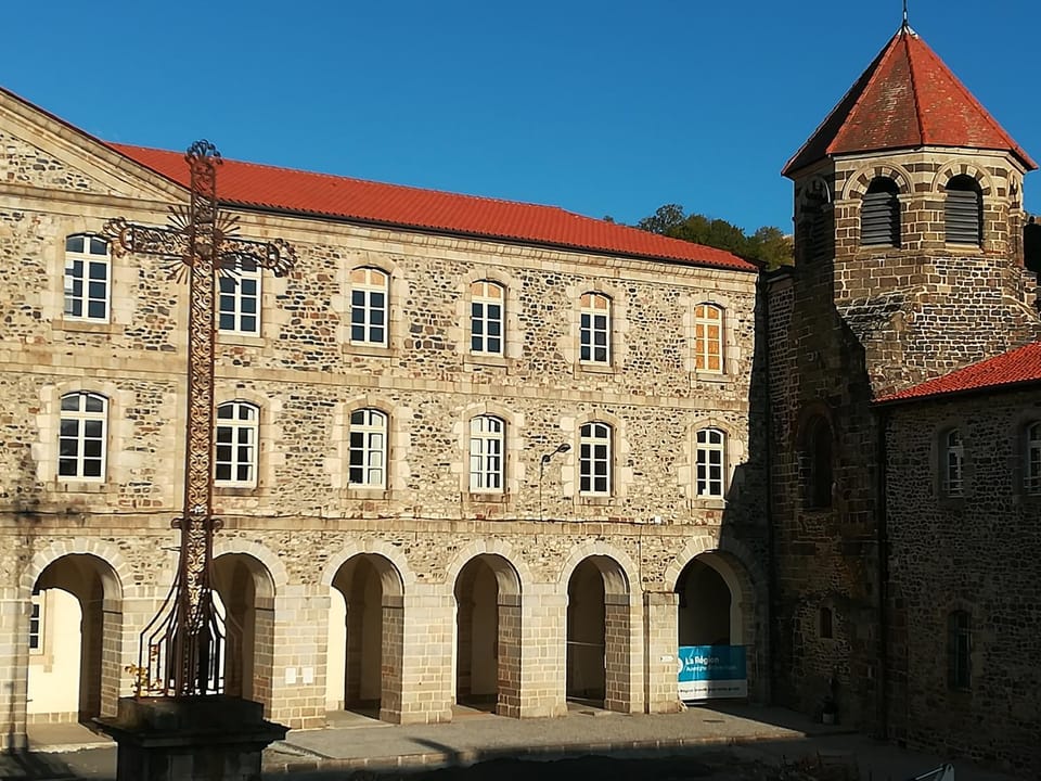 l'île au Trésor : Chambre Bed and Breakfast in Auvergne-Rhône-Alpes