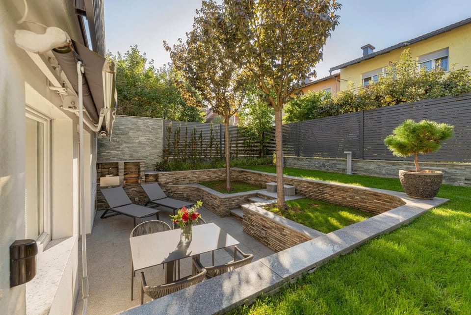 Property building, Patio, Garden, sunbed
