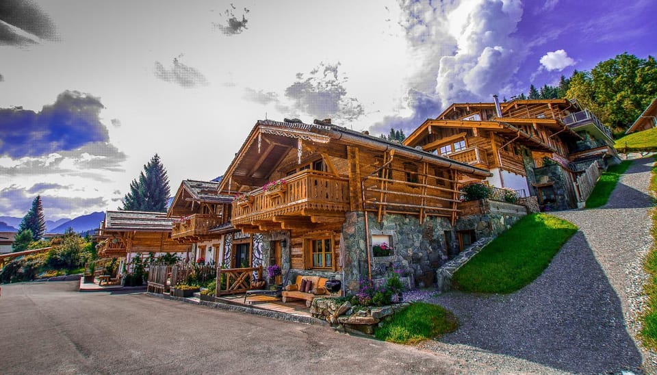 Property building, Facade/entrance, Off site, On site, Mountain view