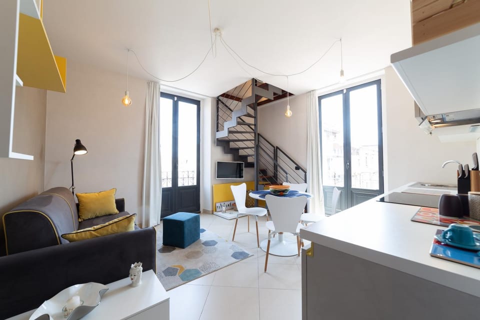 Day, TV and multimedia, Balcony/Terrace, Kitchen or kitchenette, Living room, Seating area, Dining area