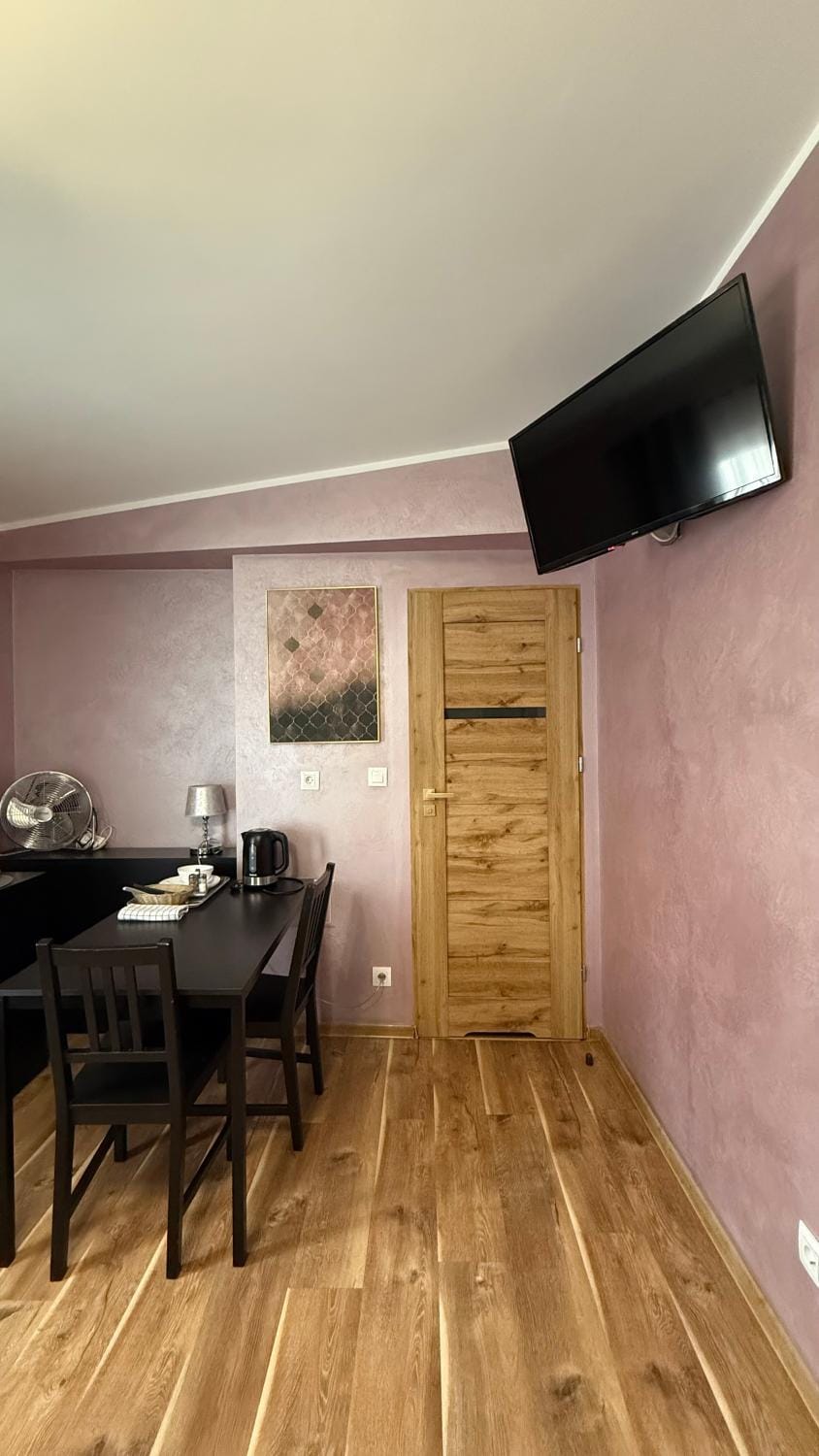Willa przy Czarnej Bramie Apartment in Lower Silesian Voivodeship