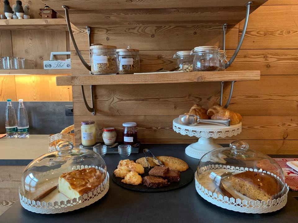 Buffet breakfast