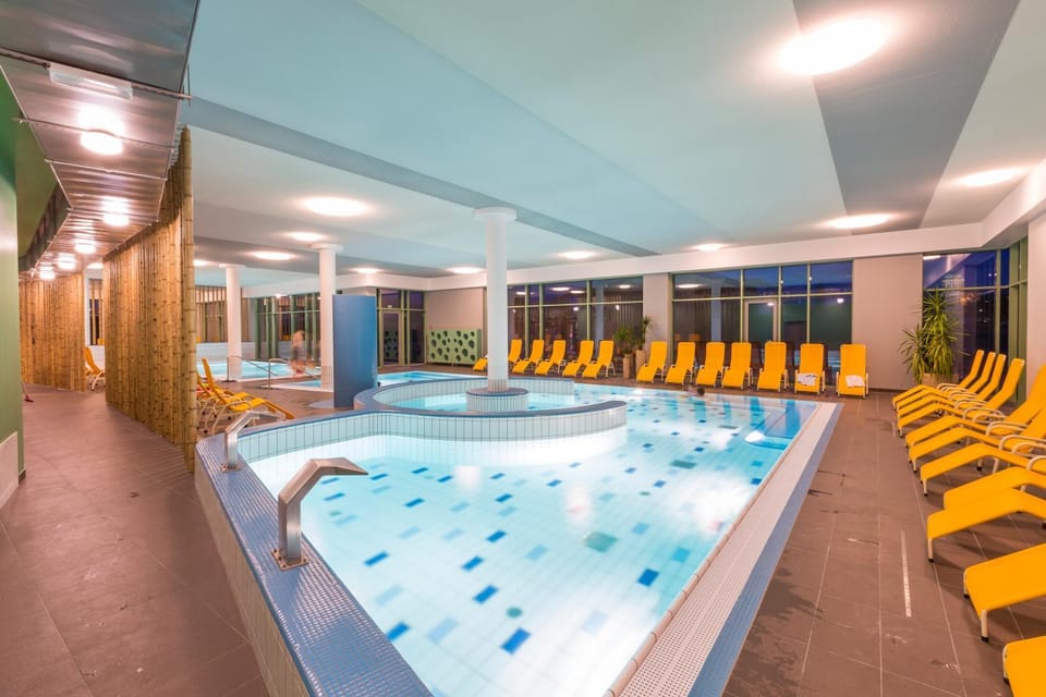 Spa and wellness centre/facilities, Swimming pool