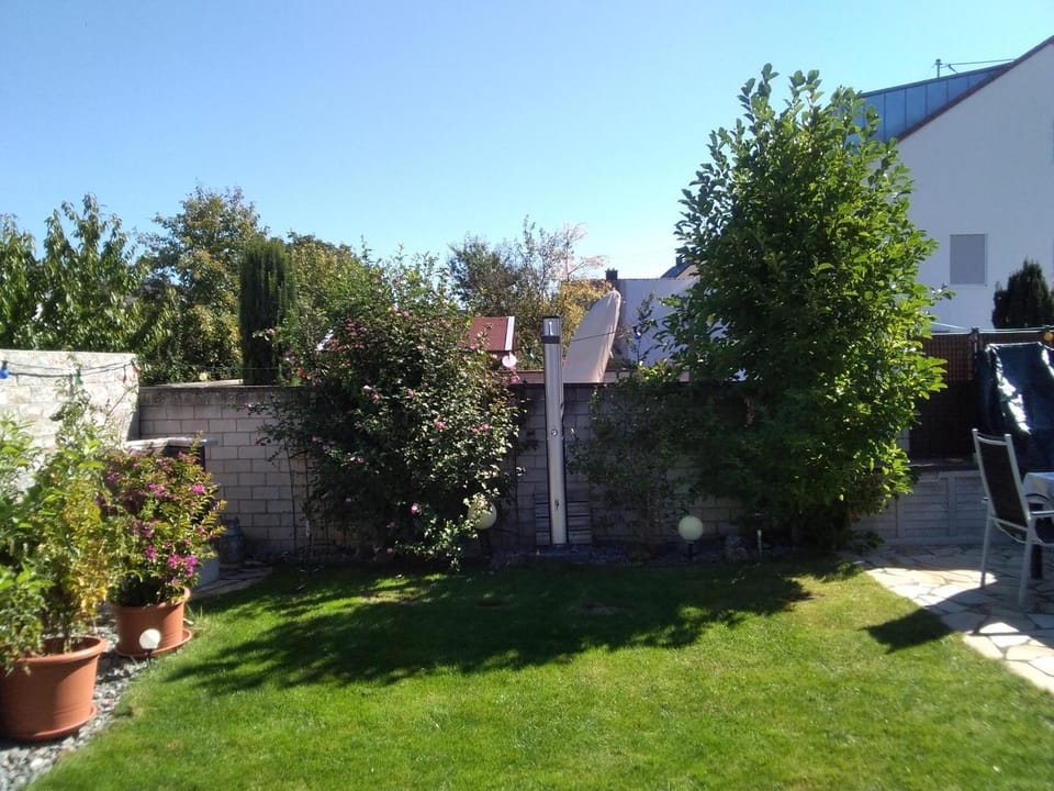 BBQ facilities, Garden