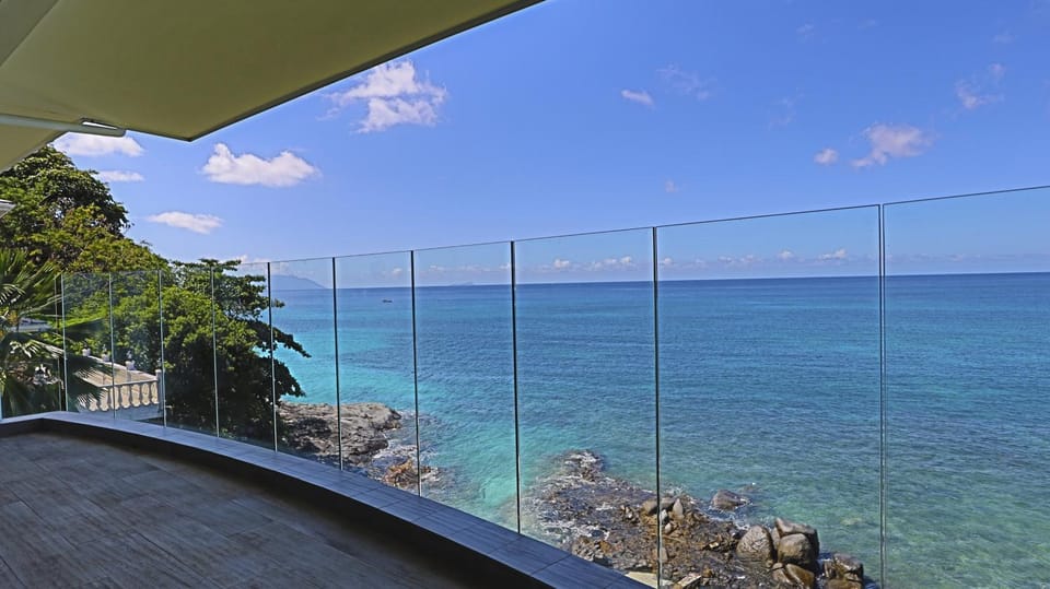 Nearby landmark, Day, Natural landscape, View (from property/room), Balcony/Terrace, Balcony/Terrace, Sea view