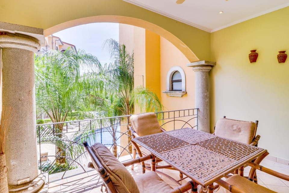 Bright 3BR Sunrise Resort 2nd-Floor | Balcony House in Tamarindo