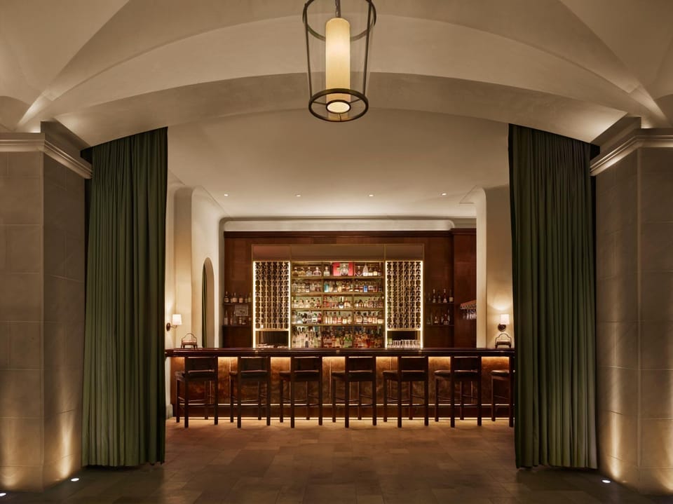 Lounge or bar