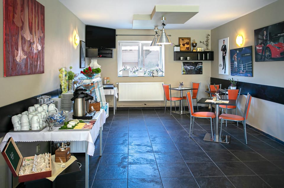 Lounge or bar