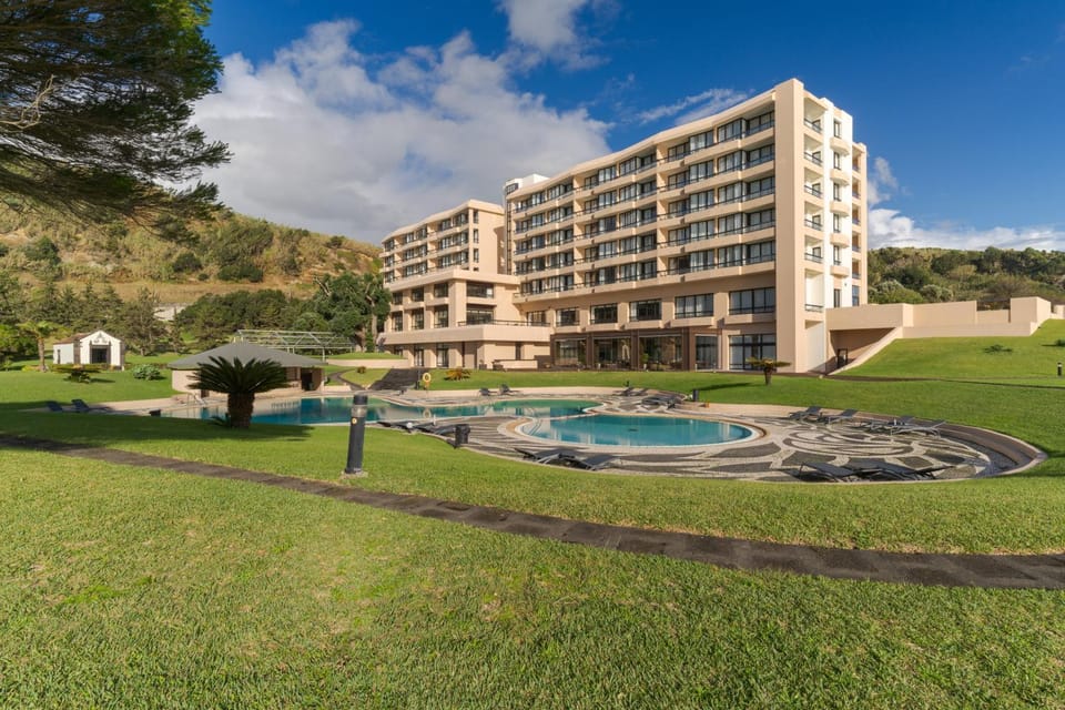 Garden, Swimming pool