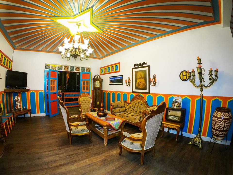 Living room, Lounge or bar