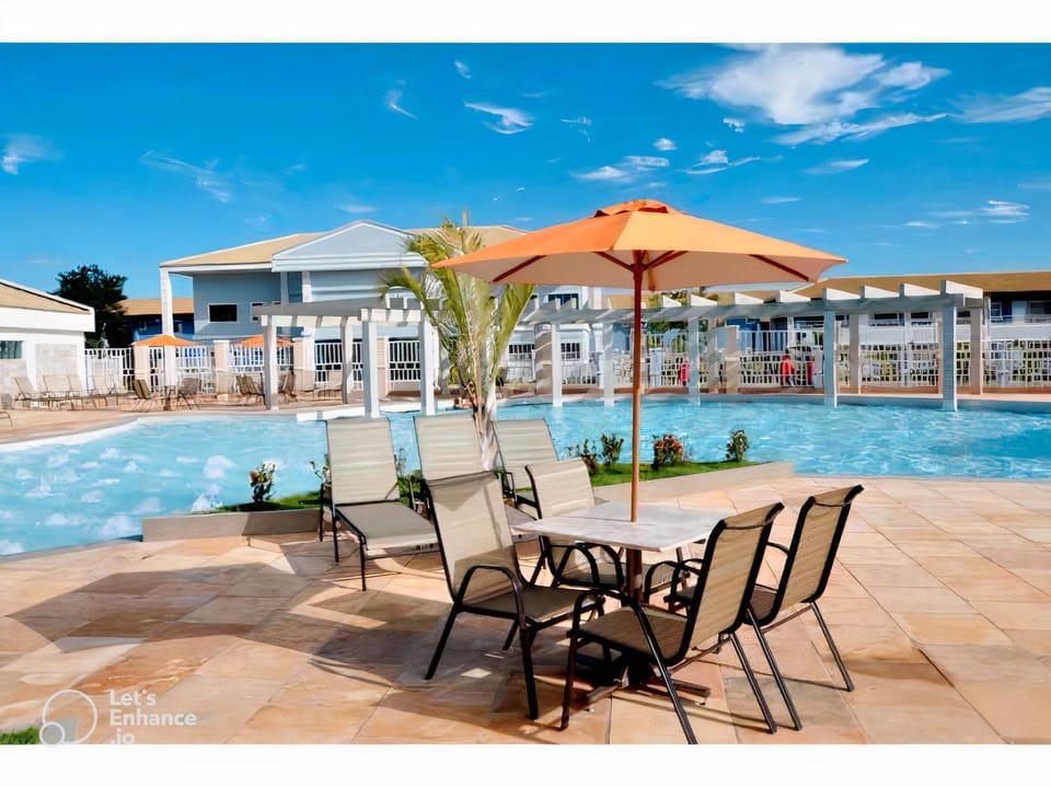 Aqua park, Swimming pool