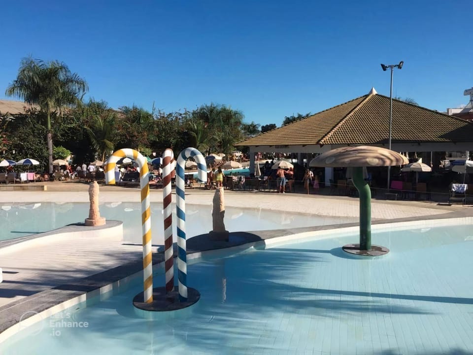 Aqua park, Swimming pool