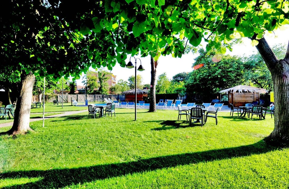 Patio, Day