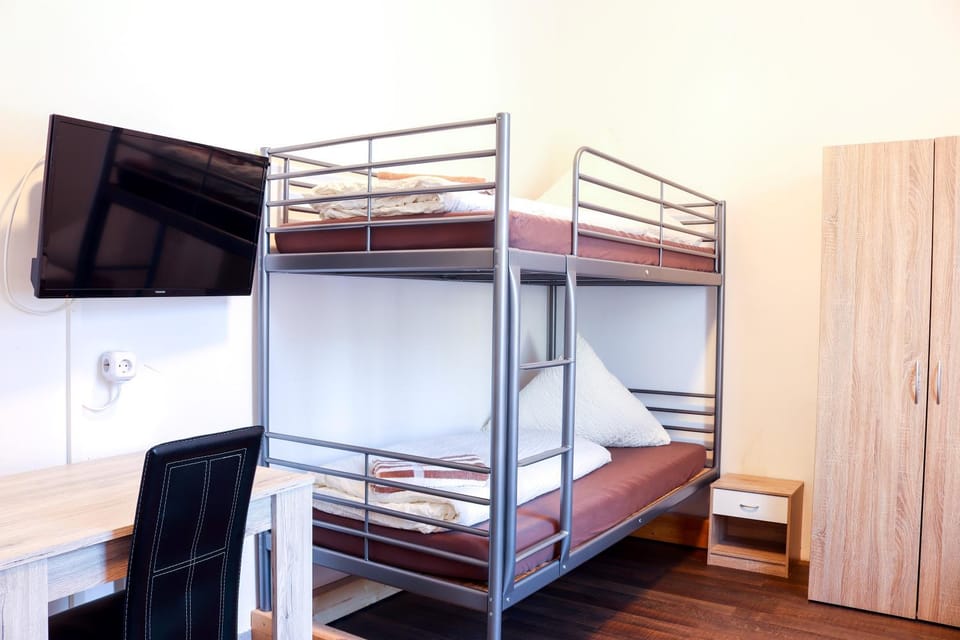 bunk bed