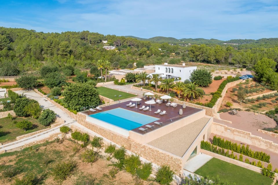 Natural landscape, Bird's eye view, Mountain view, Pool view