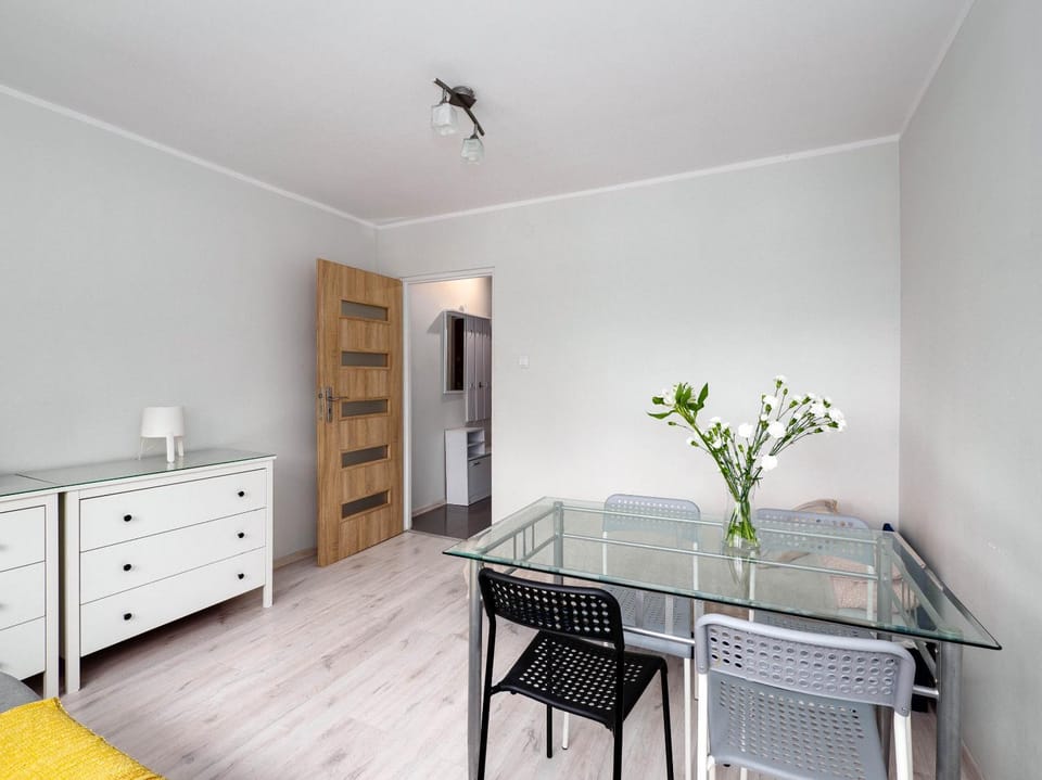 Sweet Honey Mieszkanie w Płocku Apartment in Masovian Voivodeship