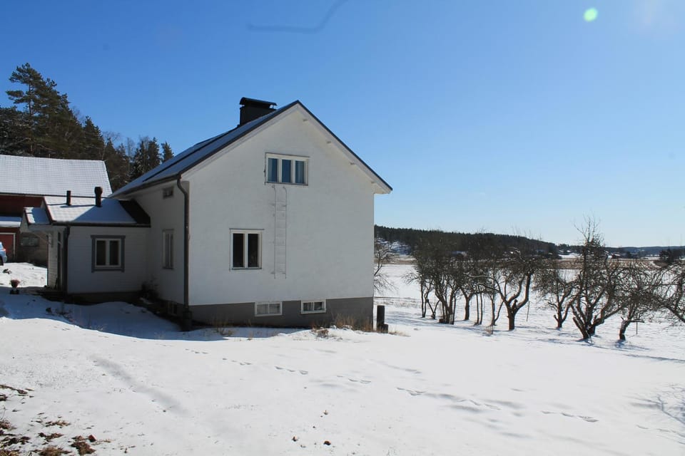 Property building, Winter