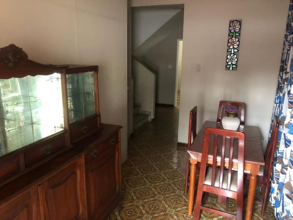 !Penha casa toda mobiliada para temporada House in Rio de Janeiro