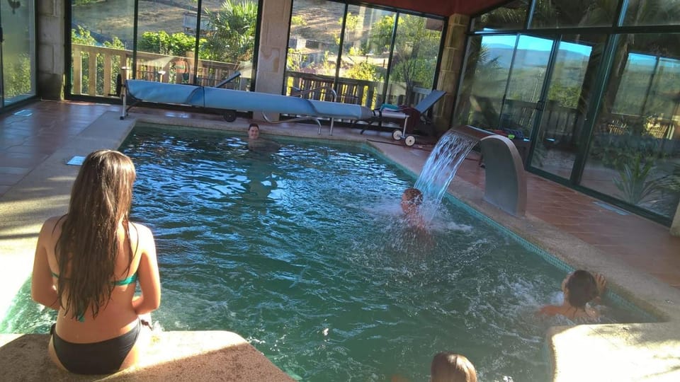 Mountain view, Swimming pool