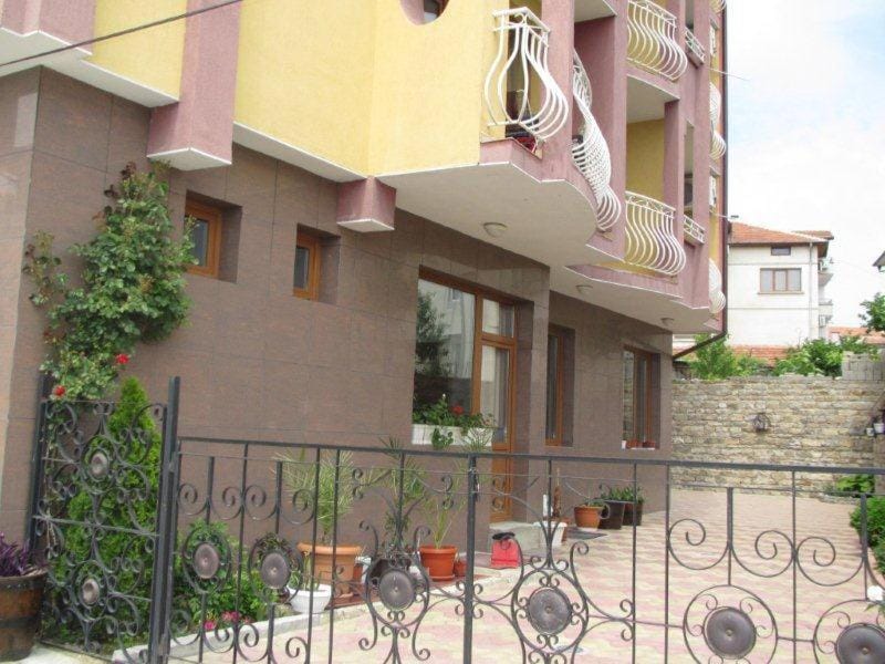 Facade/entrance, Day