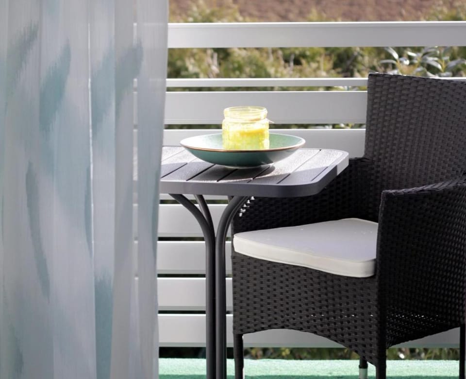 Patio, Balcony/Terrace, Seating area