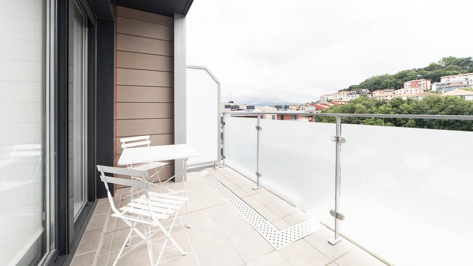 Central Luxury Terrace - SSHousing Apartment in San Sebastian