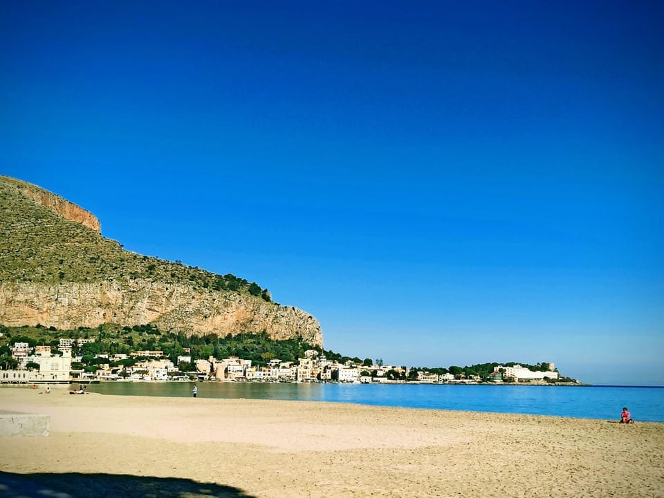 Nearby landmark, Natural landscape, Beach