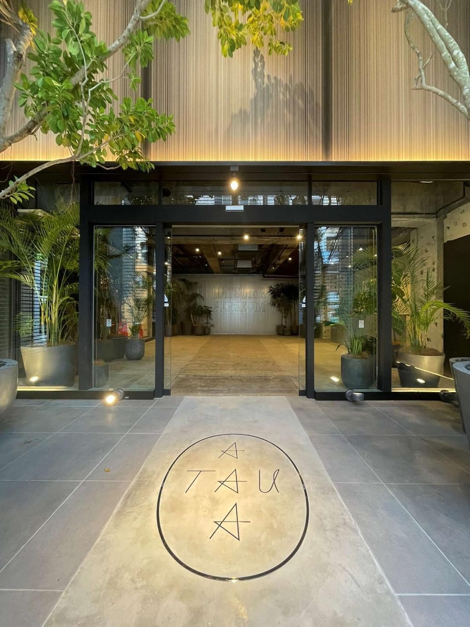 Property building, Facade/entrance, Night