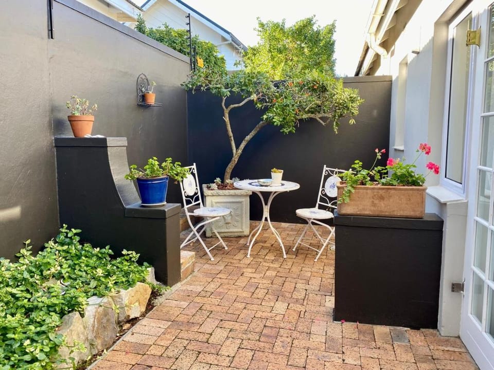 Anchor's Rest Bed and Breakfast in Hermanus