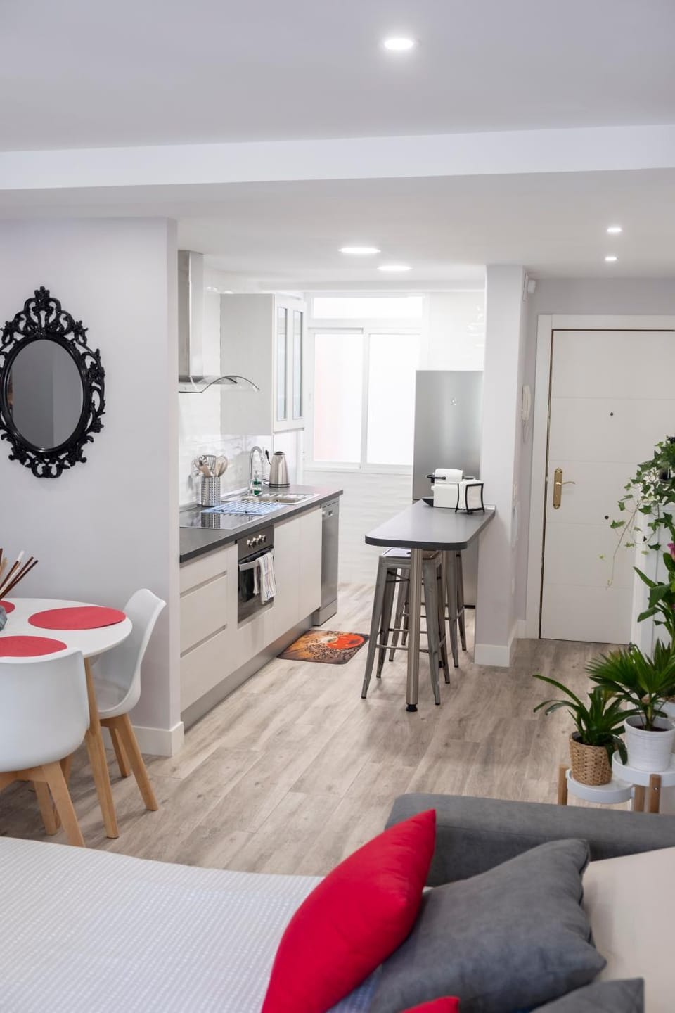 Kitchen or kitchenette, Living room