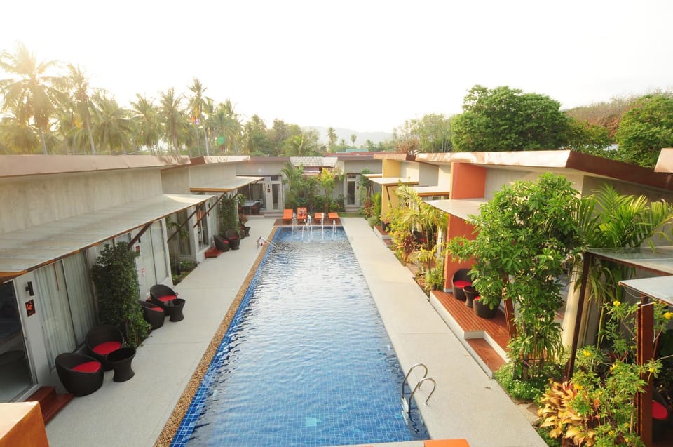 Pool view, Swimming pool