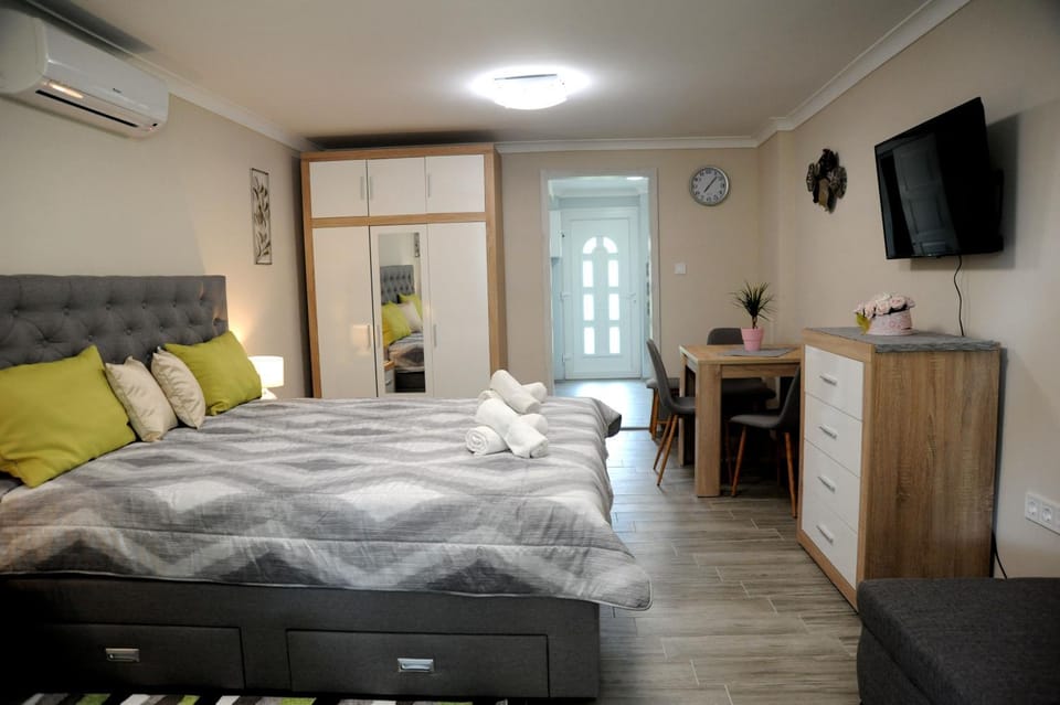 Judit Apartman Dombóvár-Gunaras Apartment in Hungary