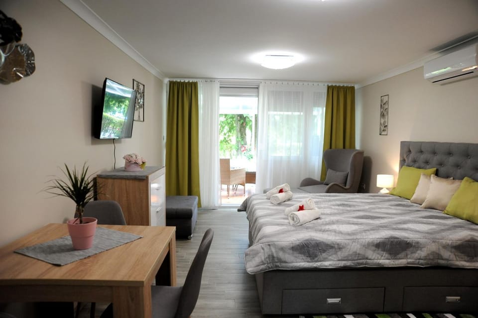 Judit Apartman Dombóvár-Gunaras Apartment in Hungary