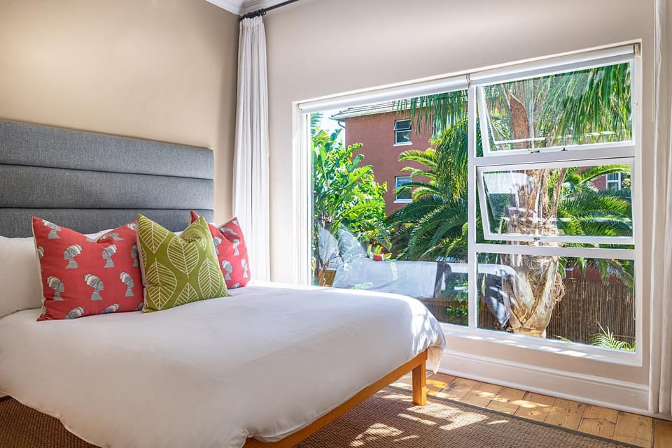 Bedroom, Garden view