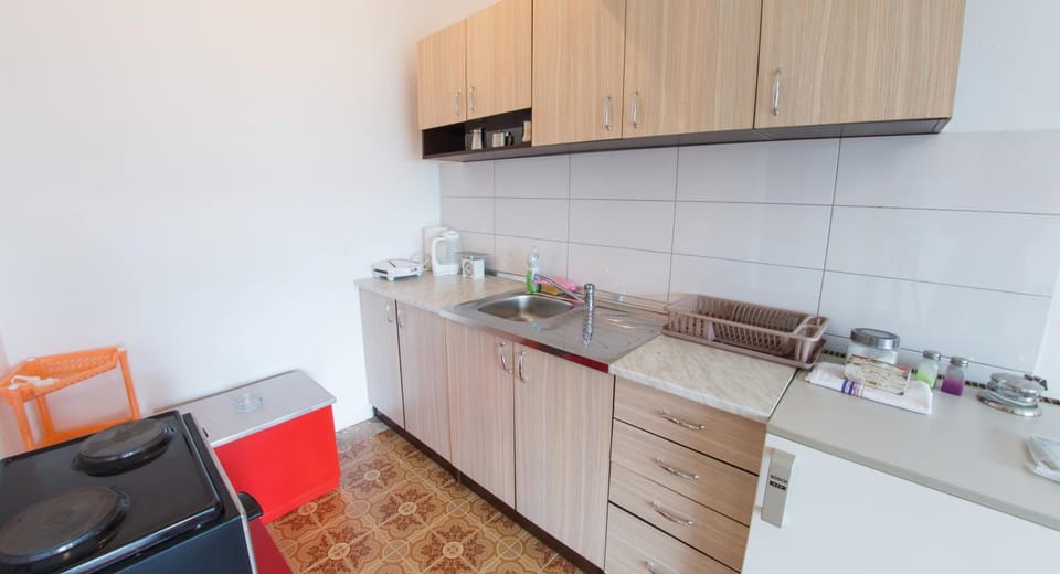 Coffee/tea facilities, Kitchen or kitchenette