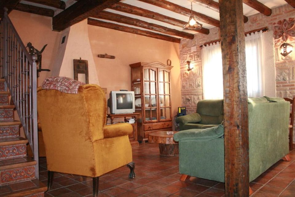 Communal lounge/ TV room, Living room
