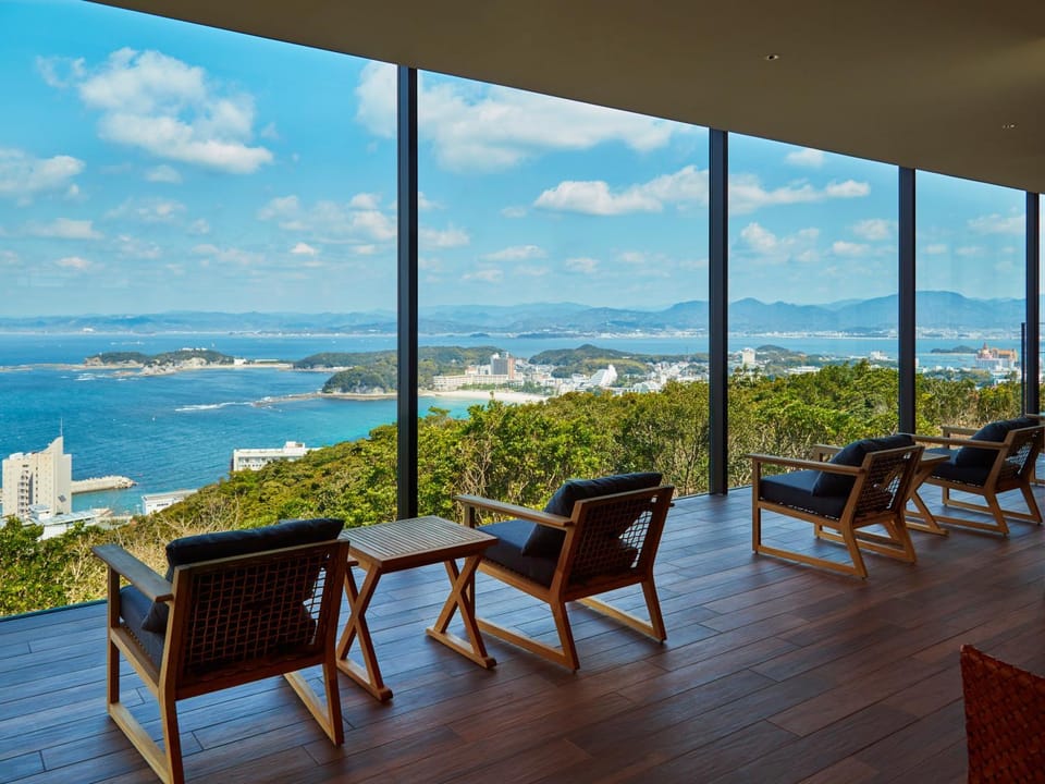 Lounge or bar