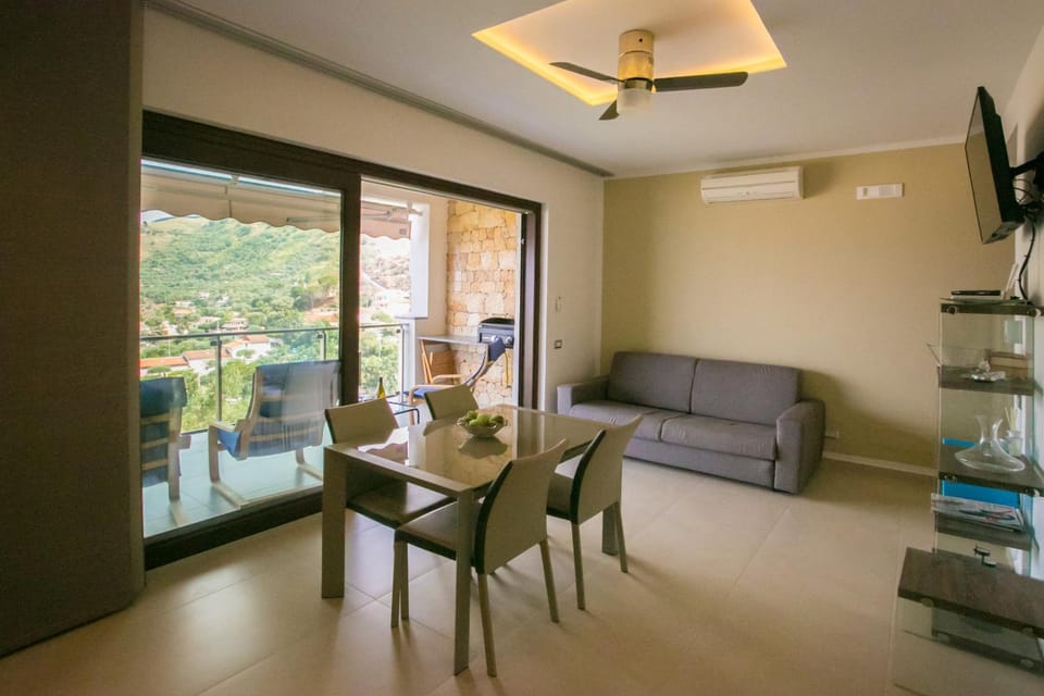BBQ facilities, Balcony/Terrace, Seating area, Dining area