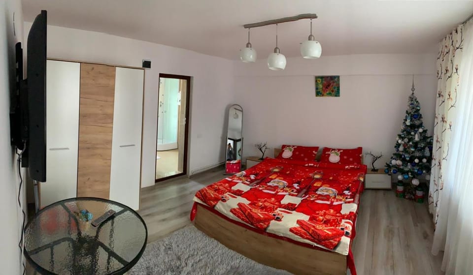 Upstairs Residence Bed and Breakfast in Romania