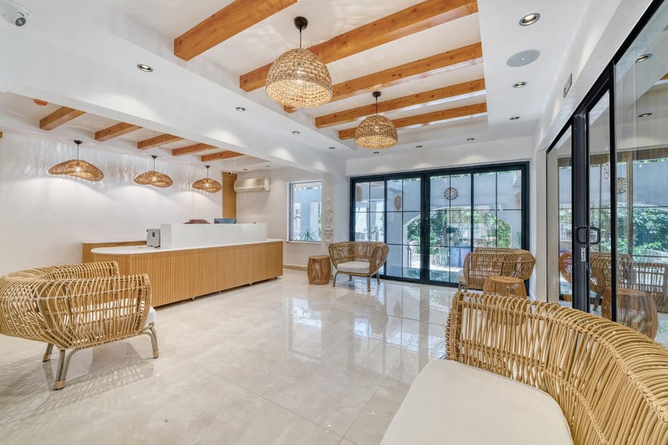 Lobby or reception, Seating area