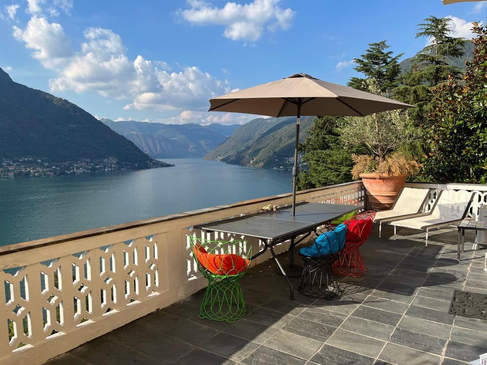 Balcony/Terrace, Lake view