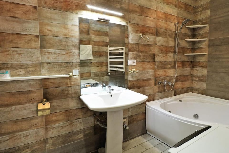 Shower, Bathroom, Bath