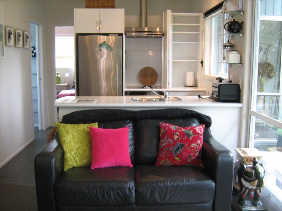 Kitchen or kitchenette, Living room, Seating area