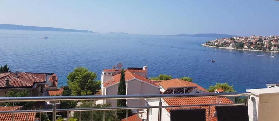 Sea view, Sea view