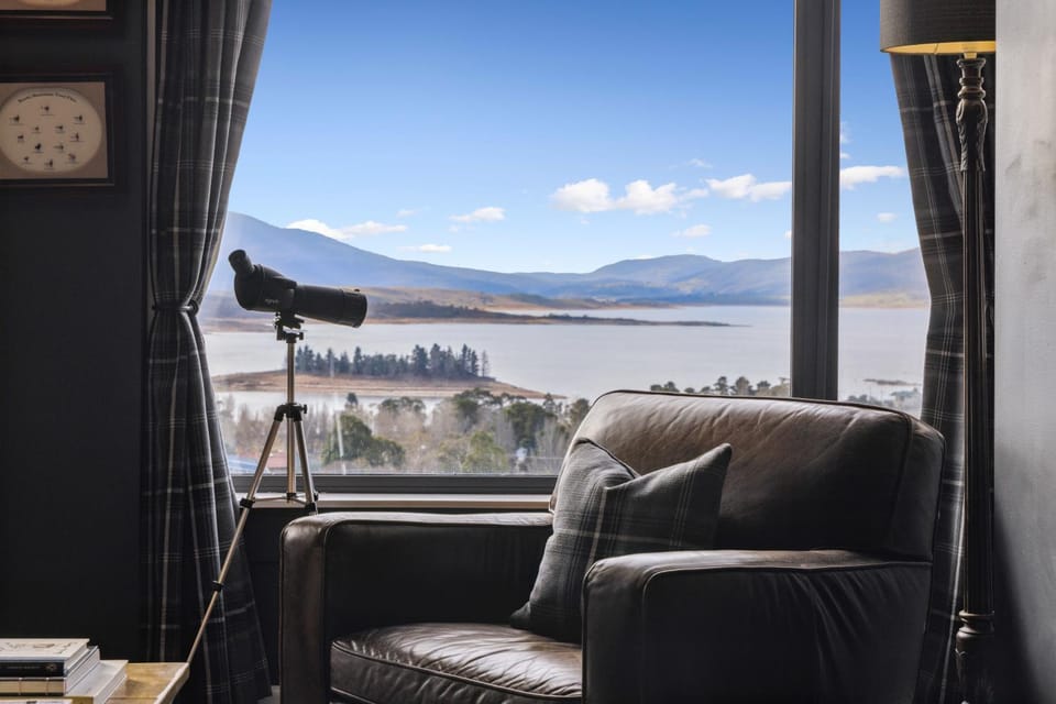 Natural landscape, Living room, Seating area, Lake view, Mountain view